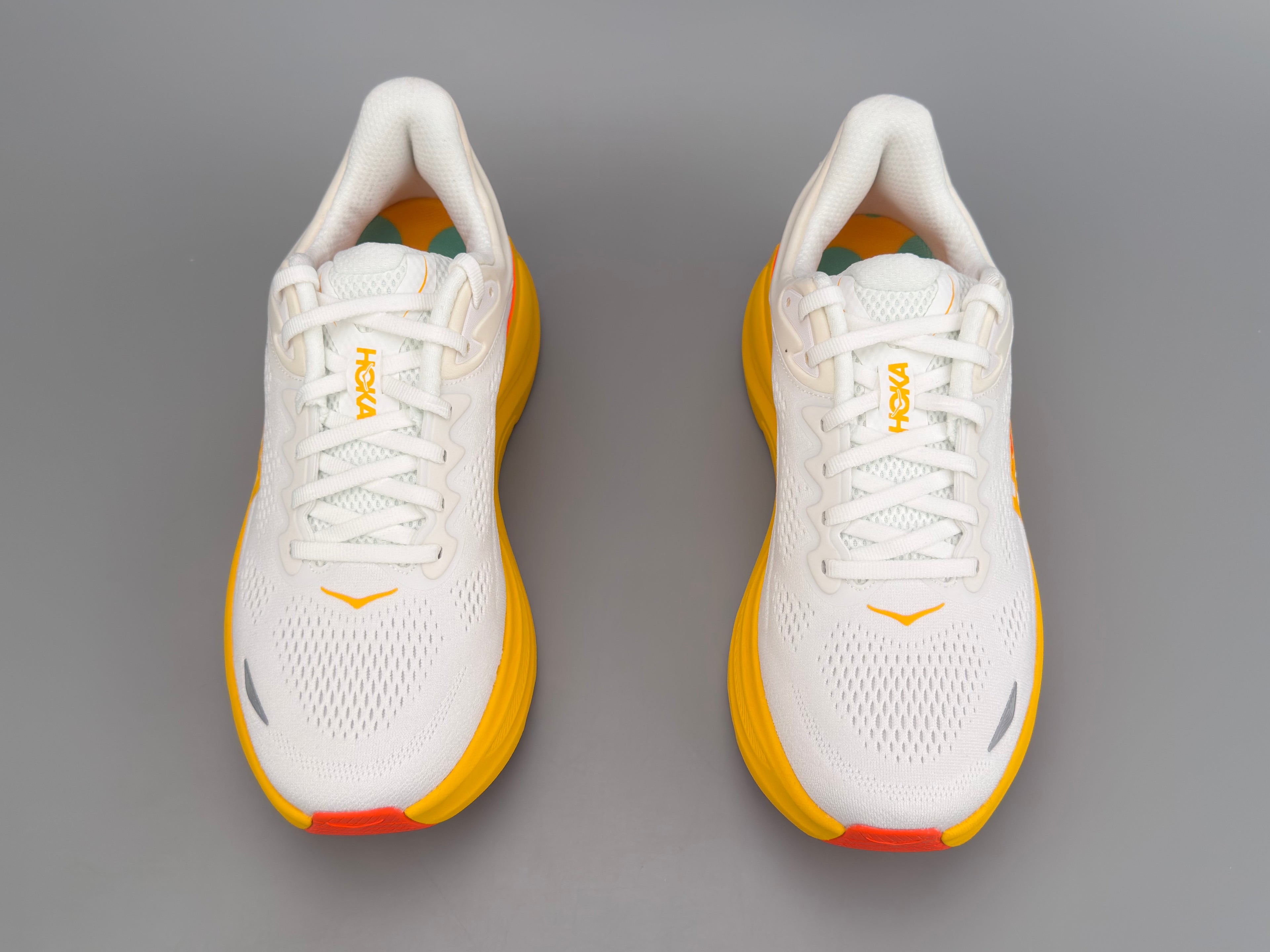 Tênis Masculino Hoka Bondi 9 - Branco e Amarelo