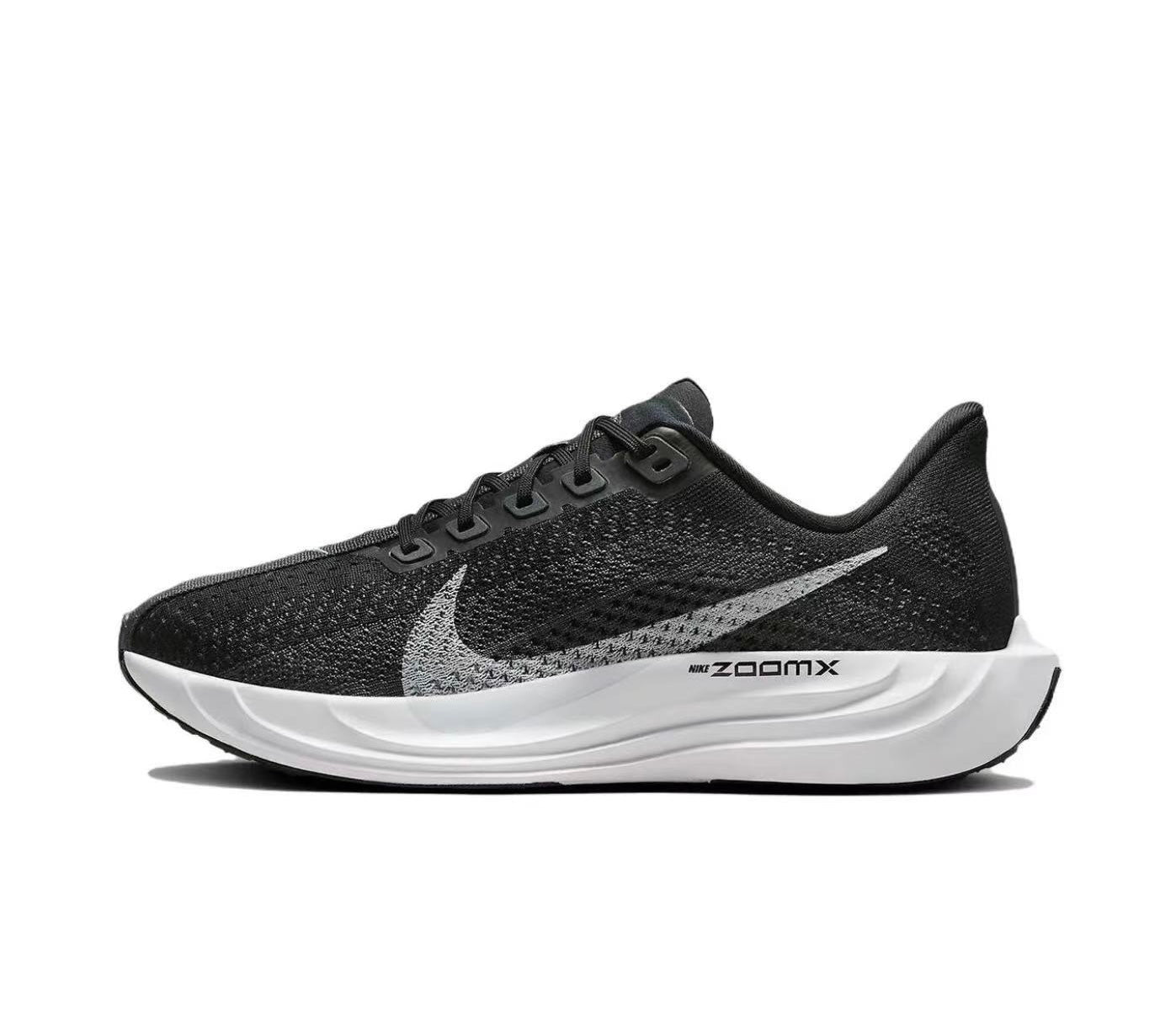 Tênis Nike Pegasus Plus - Preto