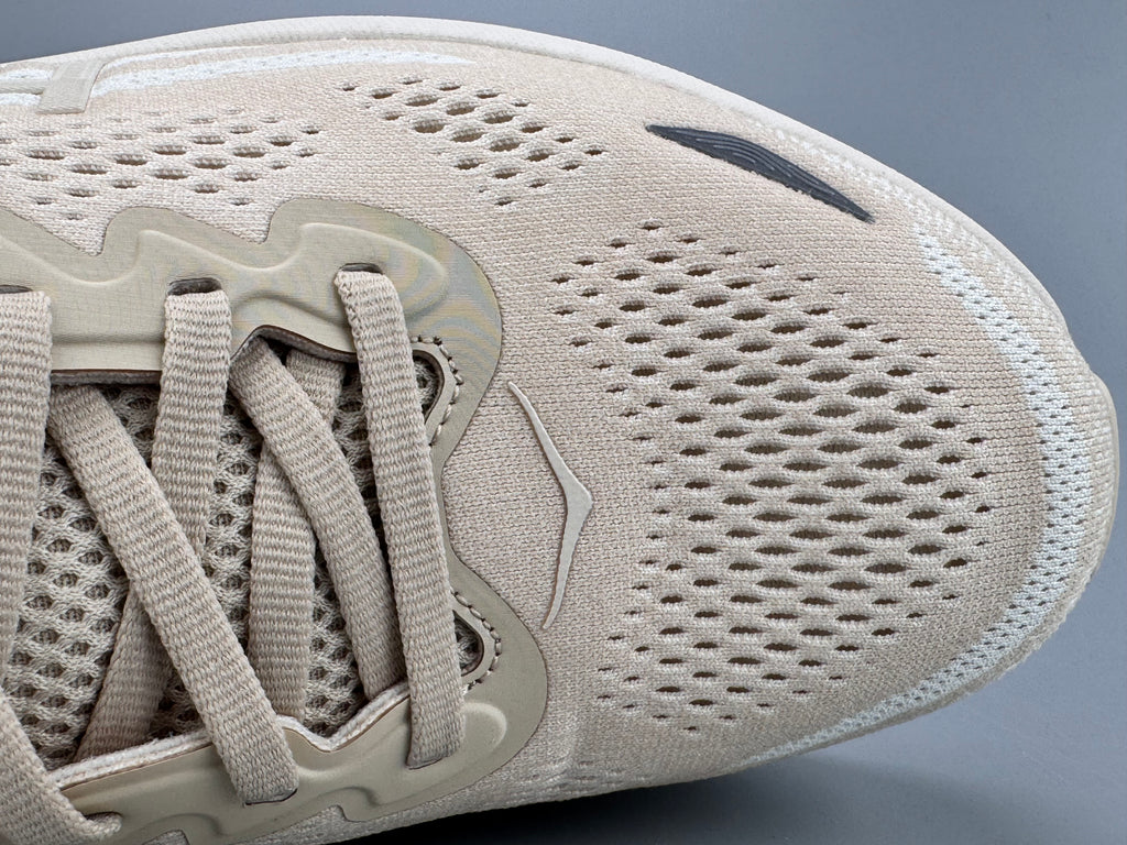 Tênis Masculino Hoka Bondi 9 - Bege