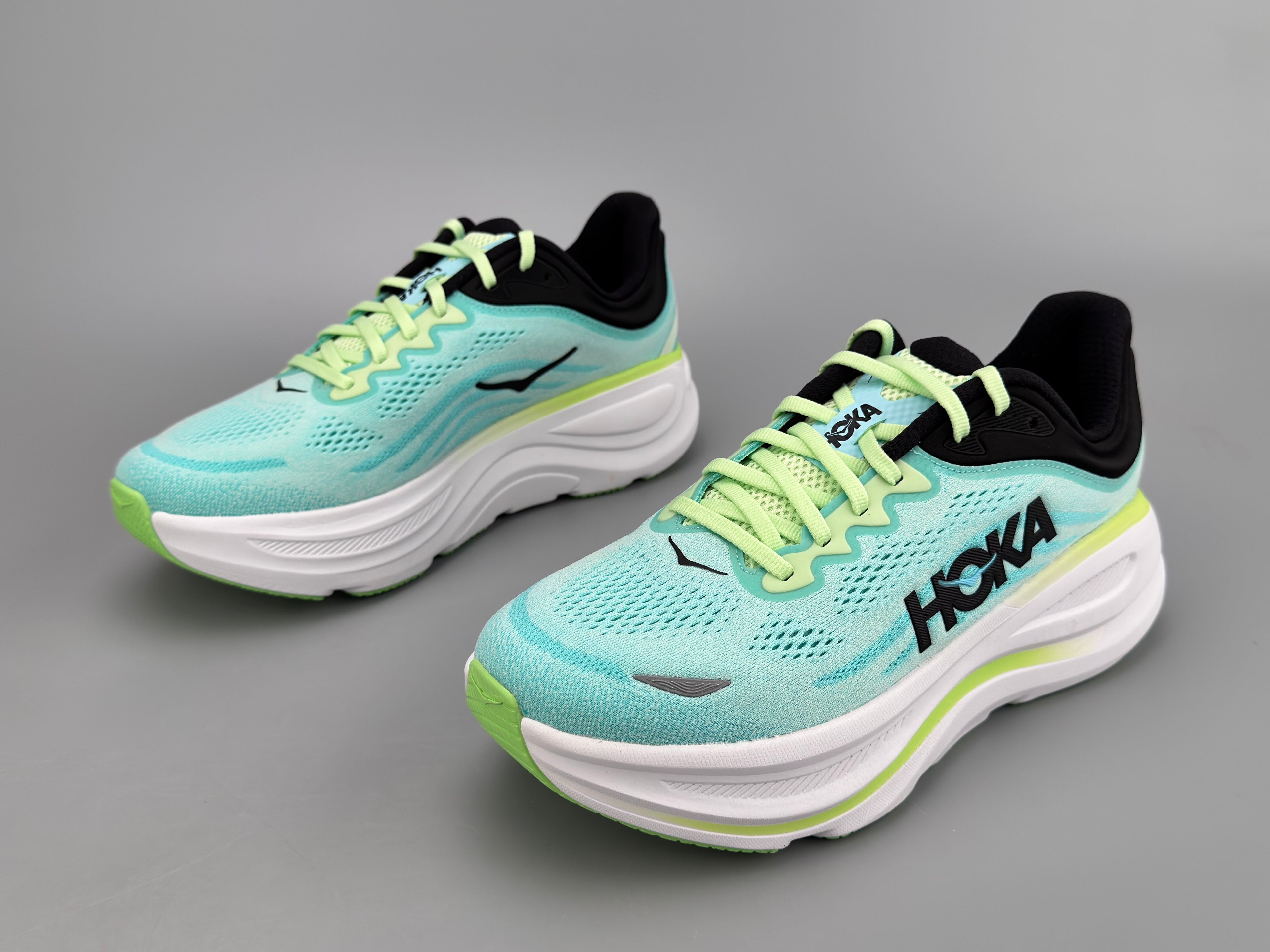 Tênis Masculino Hoka Bondi 9 - Verde